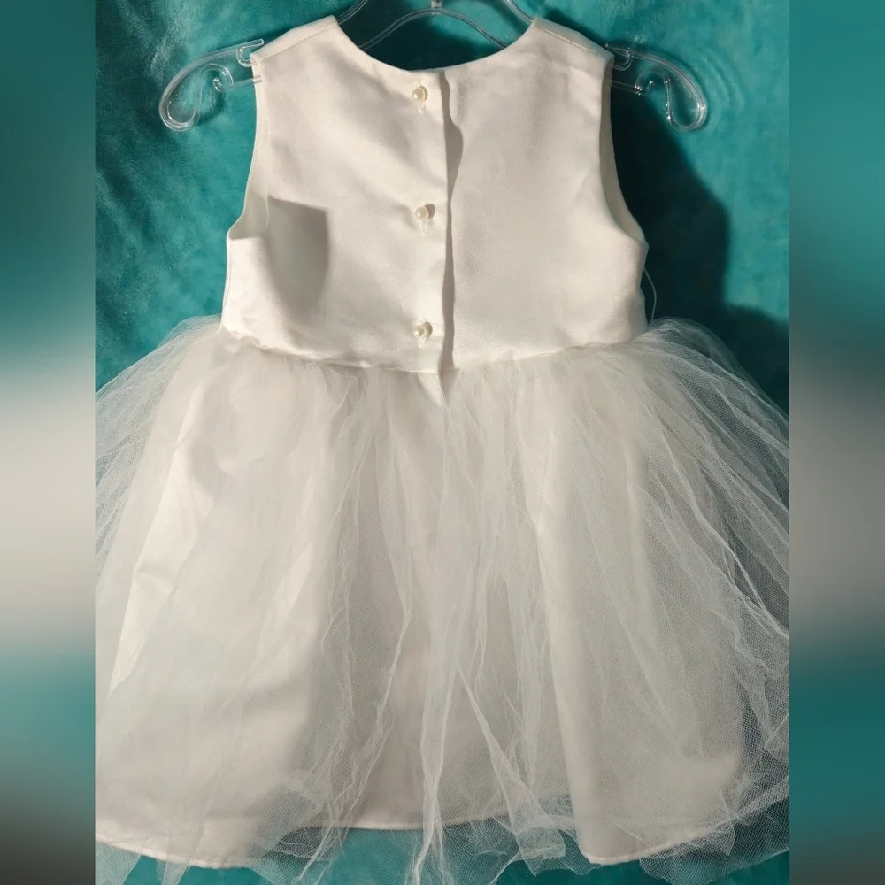 Girls White Tulle Party/Baptism/Christening/Flower Girl Dress -Size 18-24 months